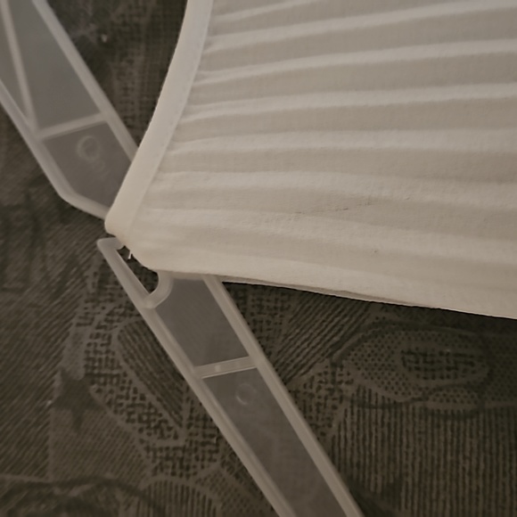 Sleeveless Blouse - Picture 3 of 3